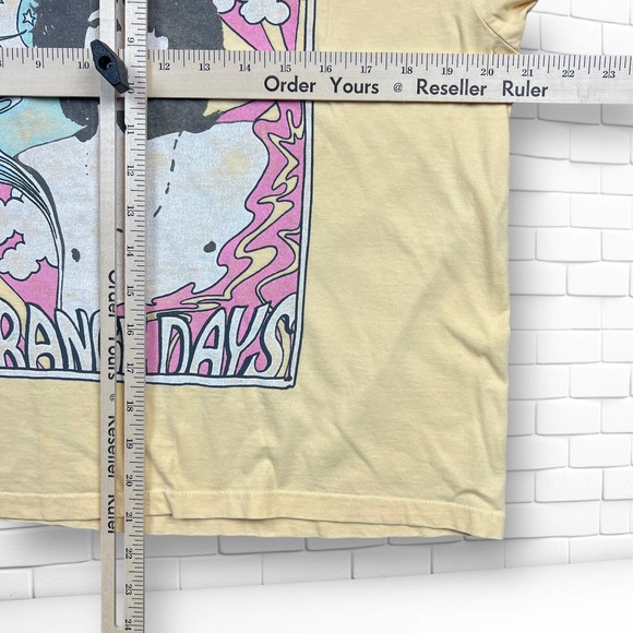 Daydreamer Women's The Doors Strange Days Tour Graphic Tee Size Medium Nordtorm - Picture 7 of 10